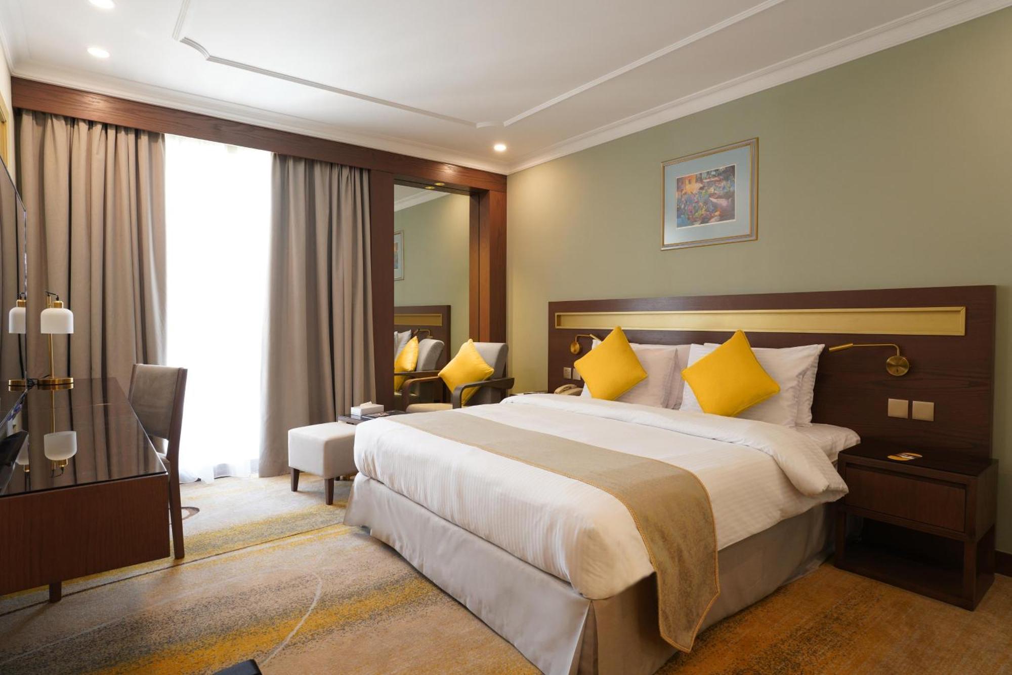 Golden Tulip Bahrain Hotel Manamah Buitenkant foto